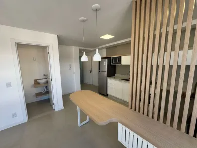 Apartamento com 1 Quarto para venda ou aluguel, 57m² no Centro, Florianópolis