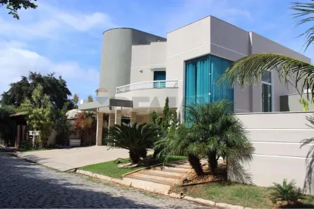 Casa de Condomínio com 3 Quartos para alugar, 257m² no Célula Mater, Cabo Frio