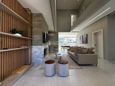 Casa de Condomínio com 3 Quartos à venda, 189m² no Centro, Gravataí