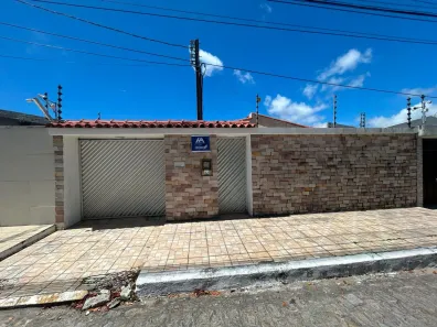Casa com 3 Quartos à venda, 250m² no Serraria, Maceió