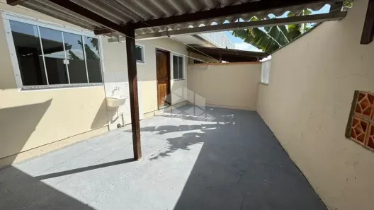 Apartamento com 2 Quartos para alugar, 50m² no Saco dos Limões, Florianópolis
