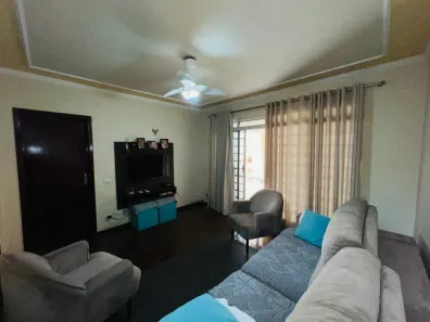 Casa com 3 Quartos à venda, 227m² no Paulicéia, Piracicaba