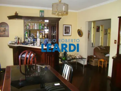 Casa com 4 Quartos à venda, 240m² no Vila Brasílio Machado, São Paulo