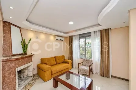 Casa com 4 Quartos para alugar, 315m² no Jardim Itu, Porto Alegre