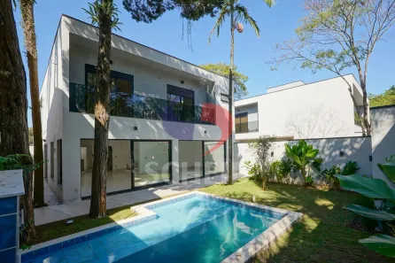 Casa de Condomínio com 4 Quartos à venda, 340m² no Jardim Petrópolis, São Paulo