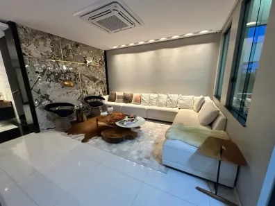 Casa de Condomínio com 3 Quartos à venda, 447m² no Chapada, Manaus