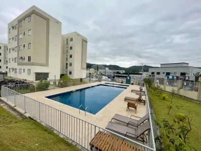 Apartamento com 2 Quartos para alugar, 50m² no Bela Vista, Palhoça