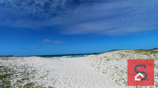 Lote/Terreno à venda, 490m² no Foguete, Cabo Frio
