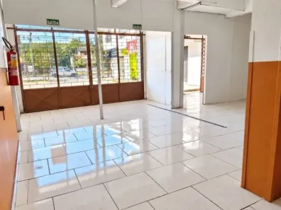 Ponto Comercial para alugar, 300m² no Cavalhada, Porto Alegre