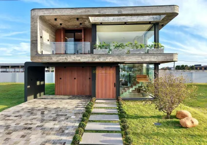 Casa de Condomínio com 4 Quartos à venda, 300m² no XANGRI-LÁ, Xangri-lá