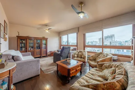 Apartamento com 3 Quartos à venda, 157m² no Moinhos de Vento, Porto Alegre