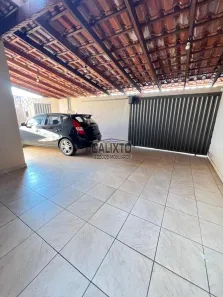 Casa com 3 Quartos à venda, 168m² no Jardim América I, Uberlândia
