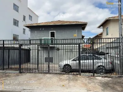 Casa com 2 Quartos à venda, 62m² no Parque Xangri-Lá, Contagem