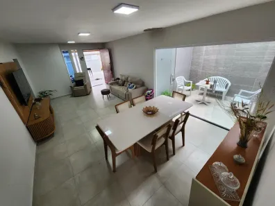 Casa com 3 Quartos à venda, 360m² no Gruta de Lourdes, Maceió