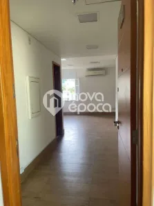 Sala Comercial à venda, 104m² no Catete, Rio de Janeiro