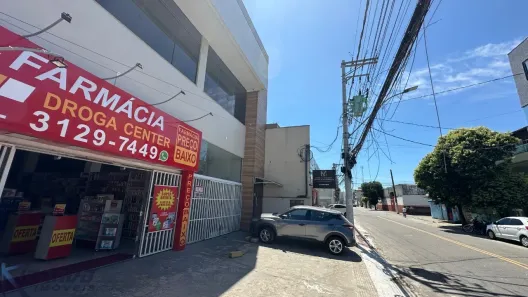 Ponto Comercial para alugar, 160m² no Itapebussu, Guarapari