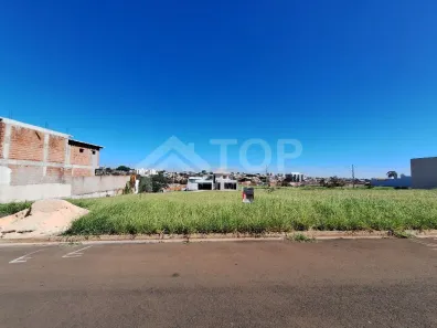 Lote/Terreno à venda, 275m² no Jardim Letícia, São Carlos