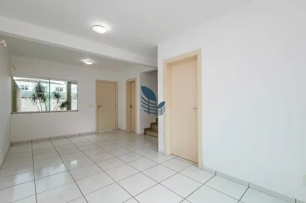 Sobrado com 3 Quartos à venda, 175m² no Boqueirão, Curitiba