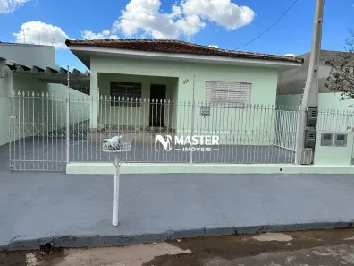 Casa com 3 Quartos à venda, 180m² no Parque São Jorge, Marília