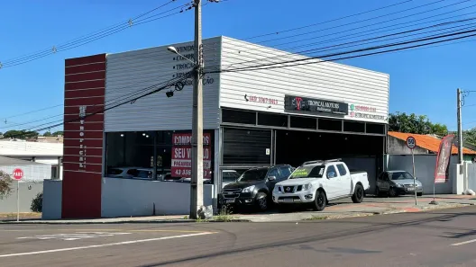 Galpão/Depósito/Armazém à venda, 383m² no Vila São Caetano, Londrina