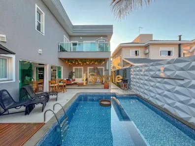 Casa de Condomínio com 4 Quartos à venda, 350m² no Jardim Califórnia, Jacareí