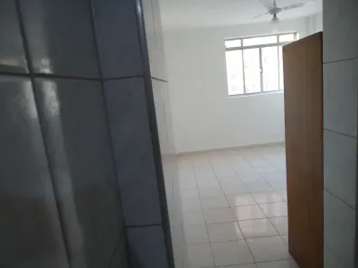 Kitnet para alugar, 32m² no Aclimação, São Paulo