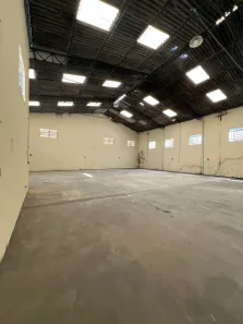 Galpão/Depósito/Armazém para alugar, 800m² no Chácara do Solar I (Fazendinha), Santana de Parnaíba