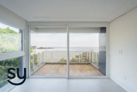 Apartamento com 3 Quartos para venda ou aluguel, 161m² no Vila Assunção, Porto Alegre