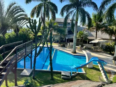 Casa com 6 Quartos à venda, 600m² no João Paulo, Florianópolis