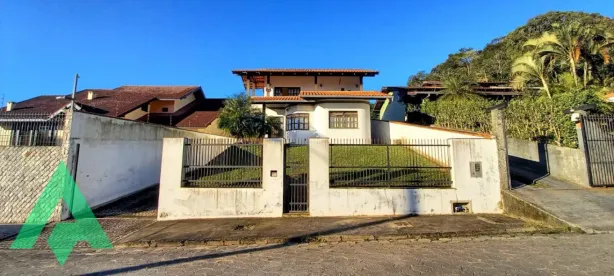 Casa com 3 Quartos à venda, 169m² no Água Verde, Blumenau