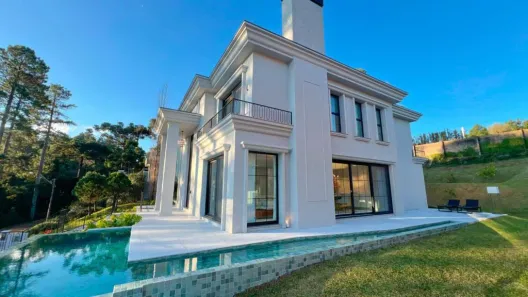 Casa de Condomínio com 4 Quartos à venda, 470m² no Aspen Mountain, Gramado