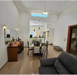 Casa com 3 Quartos à venda, 141m² no Vila Nastri, Itapetininga