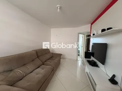 Apartamento com 2 Quartos à venda, 55m² no São José, Montes Claros