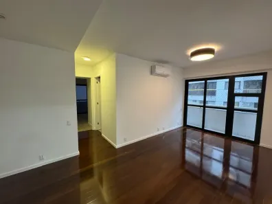 Apartamento com 3 Quartos para alugar, 90m² no Leblon, Rio de Janeiro