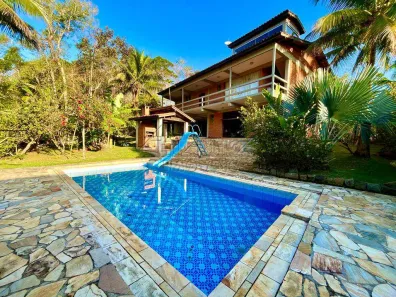 Casa de Condomínio com 3 Quartos à venda, 440m² no Praia Toninhas, Ubatuba