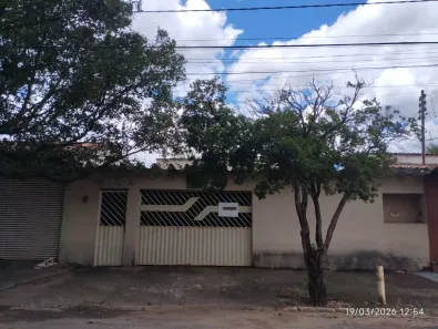 Casa com 3 Quartos à venda, 179m² no Vila Santa Maria - Conjunto Caiçara, Goiânia