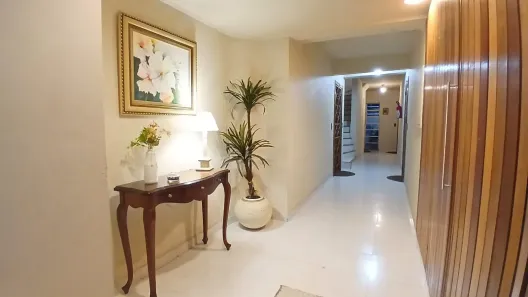 Apartamento com 2 Quartos à venda, 56m² no Jardim Botânico, Porto Alegre