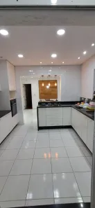 Sobrado com 3 Quartos para venda ou aluguel, 200m² no Vila Yara, Osasco