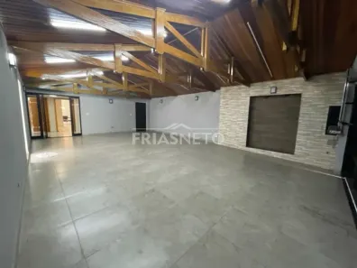 Casa com 3 Quartos para alugar, 388m² no São Dimas, Piracicaba
