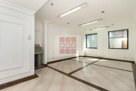 Sala Comercial à venda, 101m² no Cidade Monções, São Paulo