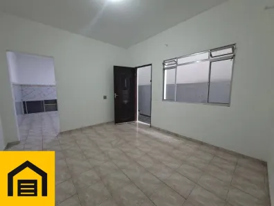 Casa com 2 Quartos para alugar, 100m² no Vila Flórida, Mauá