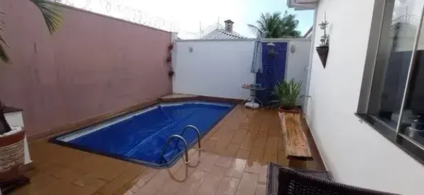 Casa de Condomínio com 3 Quartos à venda, 333m² no Santa Luzia, Uberlândia