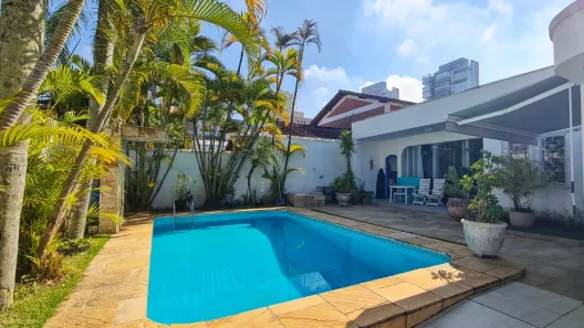 Casa com 3 Quartos à venda, 200m² no Enseada, Guarujá