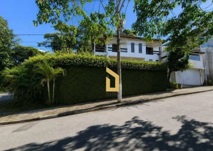 Casa de Condomínio com 3 Quartos à venda, 212m² no Samambaia, Mairiporã