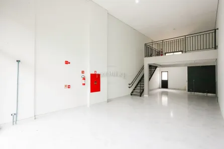 Sala Comercial para alugar, 77m² no Campo Comprido, Curitiba