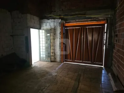 Galpão/Depósito/Armazém à venda, 300m² no Osvaldo Rezende, Uberlândia