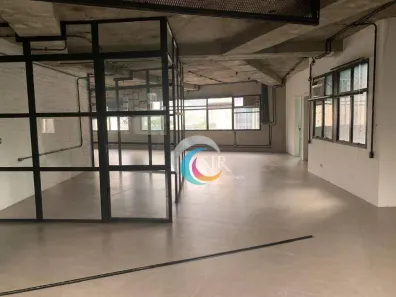 Sala Comercial para alugar, 290m² no Vila Olímpia, São Paulo