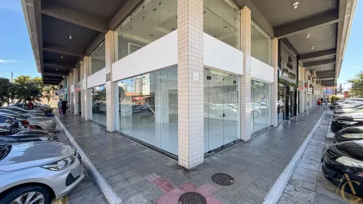 Ponto Comercial para alugar, 140m² no Kobrasol, São José