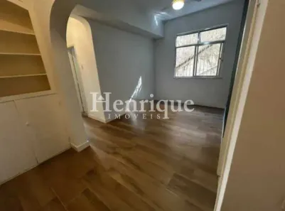 Apartamento com 2 Quartos à venda, 74m² no Laranjeiras, Rio de Janeiro