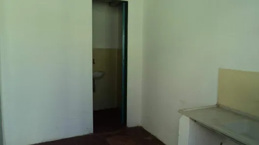 Casa com 1 Quarto para alugar, 60m² no Letícia, Belo Horizonte